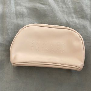 NWOT Summer Fridays Travel Bag